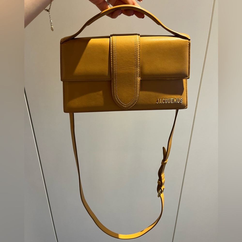 JACQUEMUS Le bambino leather shoulder bag in dark yellow!
